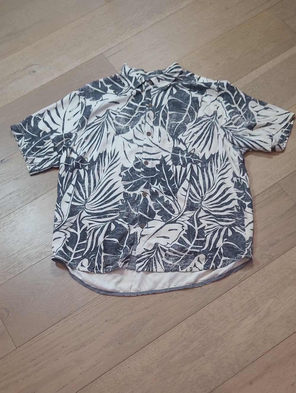 Tommy Bahama Hawaiian Shirt Men's sz XL Navy/Off White Palm Leaf Button Up
